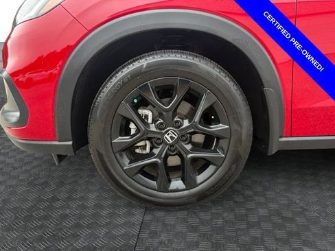Certified 2025 Honda HR-V Sport image 15