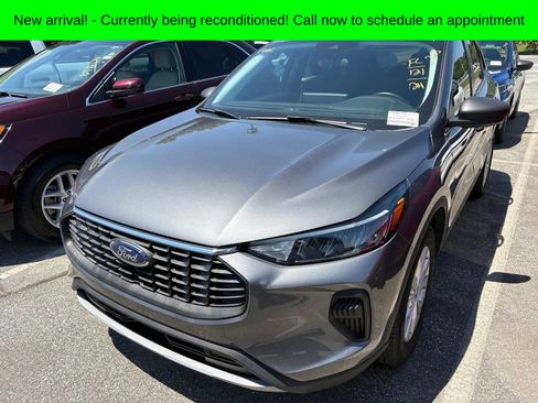 Used 2024 Ford Escape Active w/ Tech Pack #1 FWD image 11