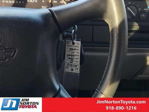 Used 1999 Chevrolet Silverado 1500 LS image 28