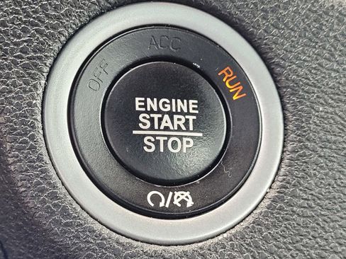 Used 2023 Dodge Charger SXT RWD image 26
