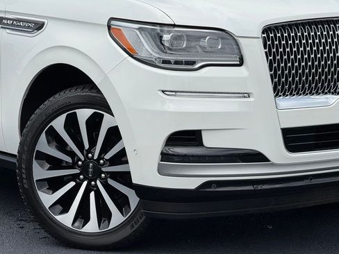 Used 2024 Lincoln Navigator L Reserve AWD/4WD image 11