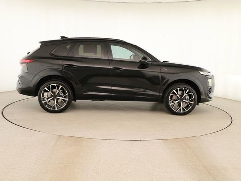 New 2026 Audi Q3 quattro 2.0T image 8