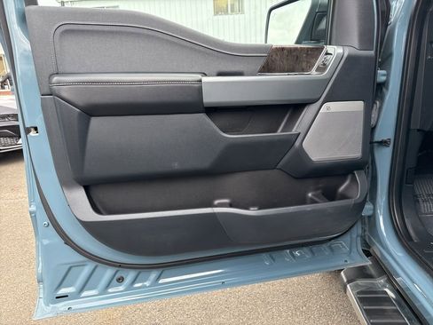 Certified 2023 Ford F150 Lariat image 13