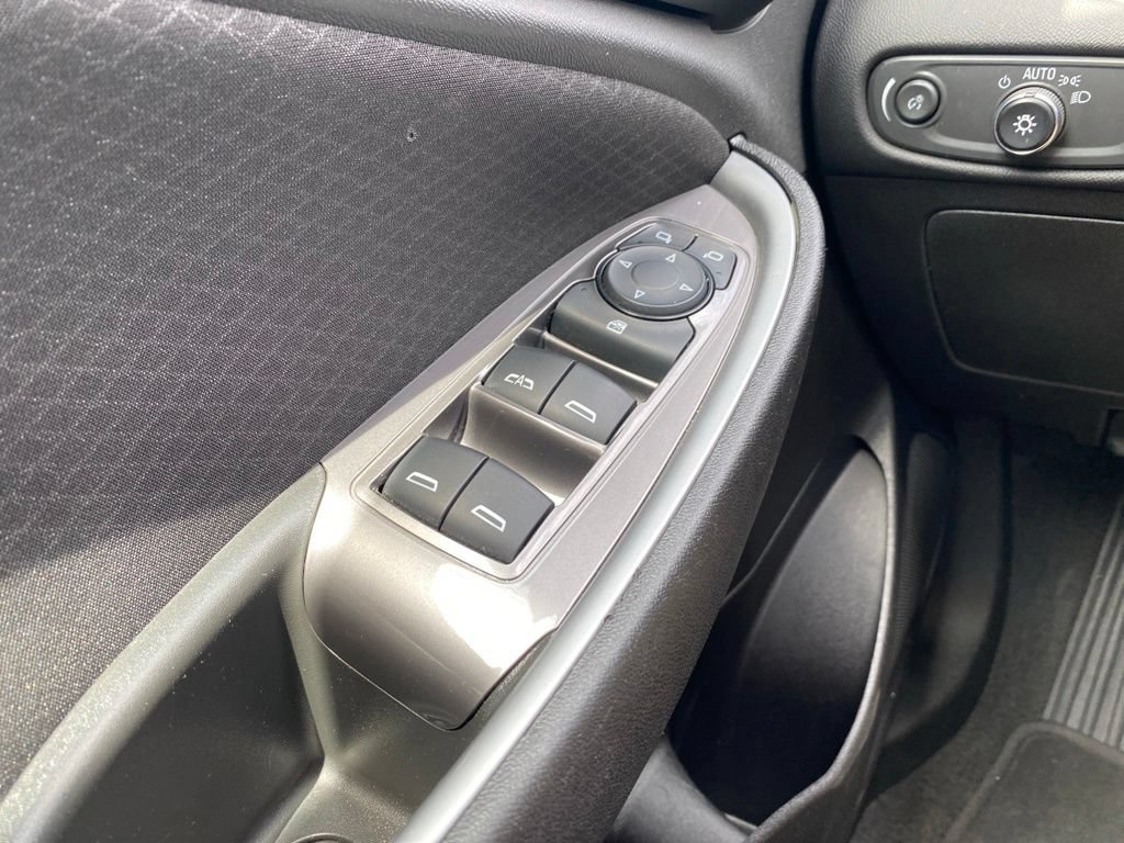 Used 2025 Chevrolet Malibu LT FWD image 29