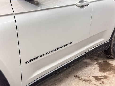 New 2026 Jeep Grand Cherokee Laredo image 16