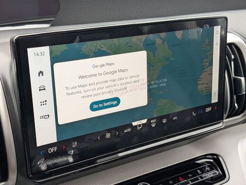 New 2025 Ford Expedition Active image 25