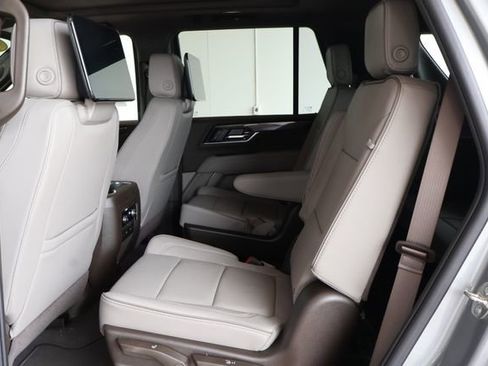 New 2026 GMC Yukon Elevation w/ Elevation Premium Package image 18
