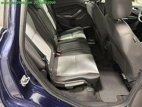 Used 2017 Ford C-MAX SE image 16