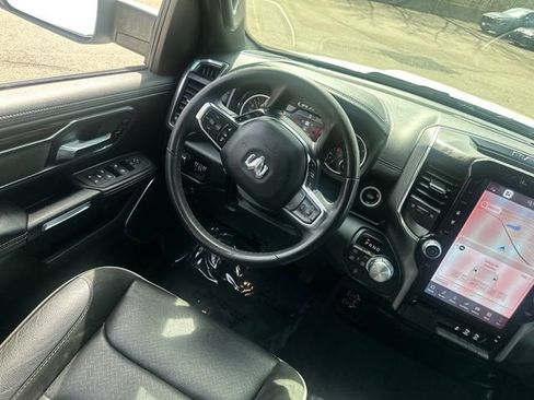Used 2025 RAM 1500 Laramie image 19