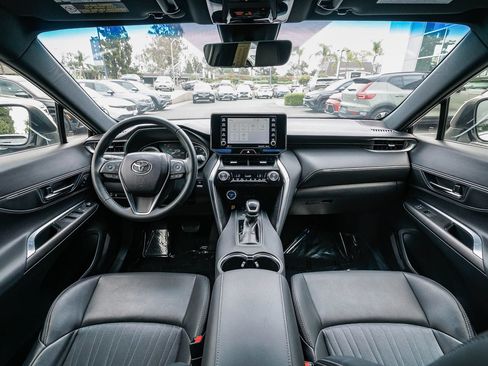Used 2021 Toyota Venza XLE AWD/4WD image 13