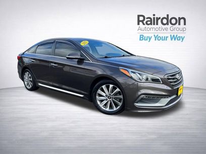 Used 2017 Hyundai Sonata Sport w/ Value Edition Package 02