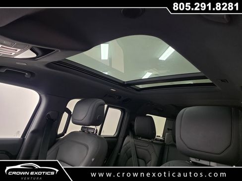 Used 2023 Land Rover Defender 130 SE AWD/4WD image 28