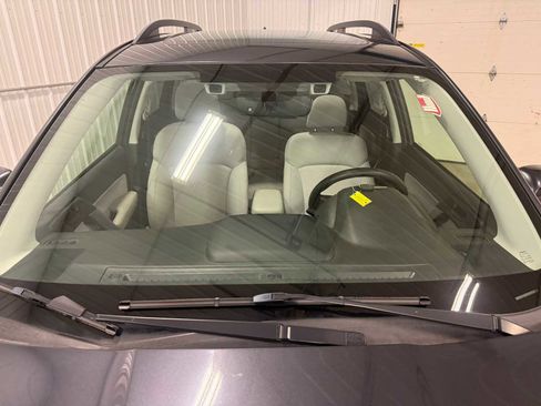 Used 2018 Subaru Forester 2.5i Premium AWD/4WD image 14