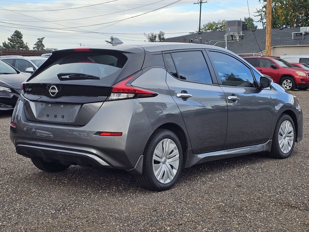 Used 2025 Nissan Leaf S FWD image 2