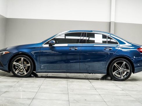Used 2022 Mercedes-Benz A 220 image 11