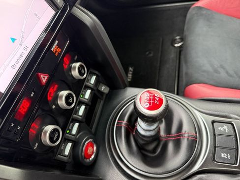 Used 2018 Subaru BRZ tS w/ Popular Package #1 image 28