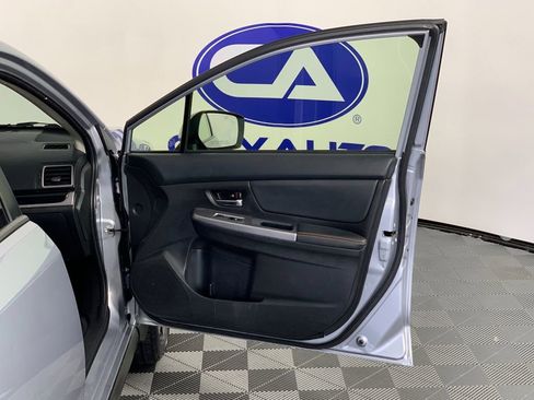 Used 2016 Subaru Crosstrek 2.0i Limited AWD/4WD image 35