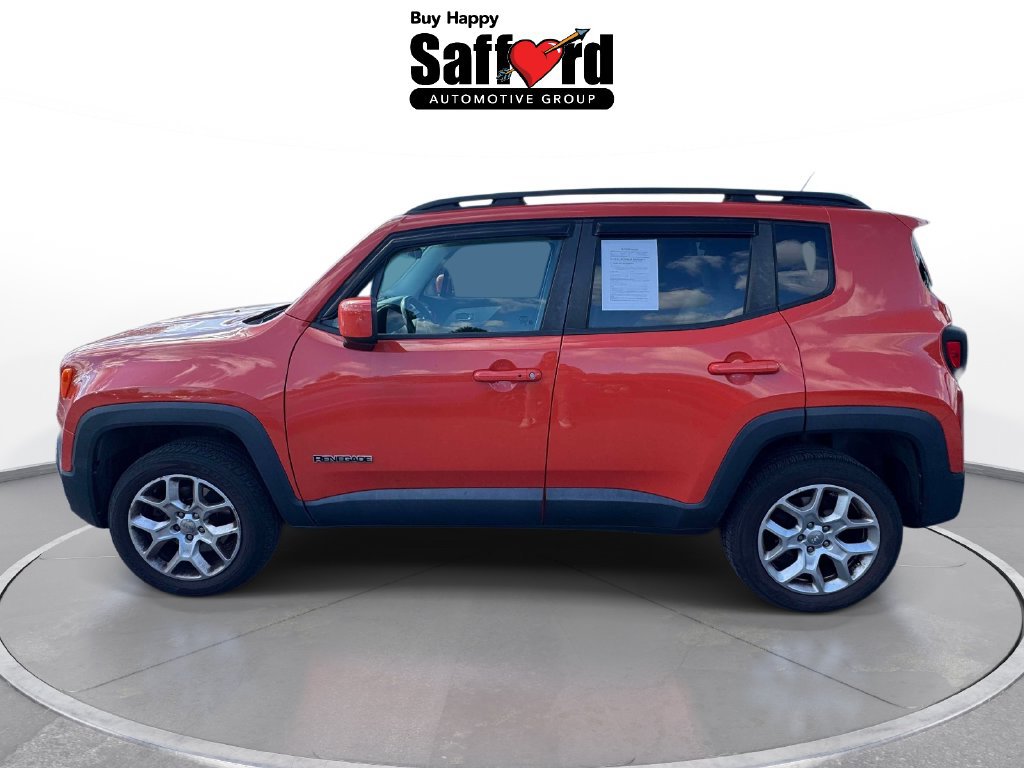 Used 2016 Jeep Renegade Latitude AWD/4WD image 2