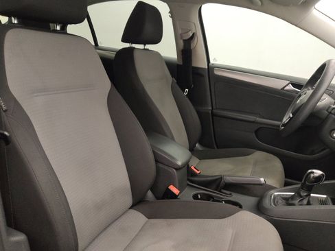Used 2018 Volkswagen Jetta S FWD image 21