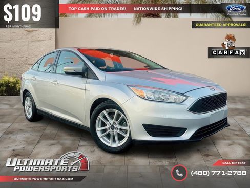 Used 2017 Ford Focus SE image 2