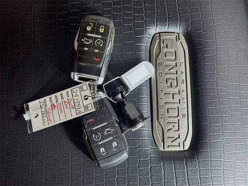 Used 2019 RAM 3500 Limited image 35