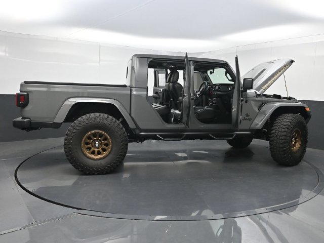 Used 2020 Jeep Gladiator Overland AWD/4WD image 42