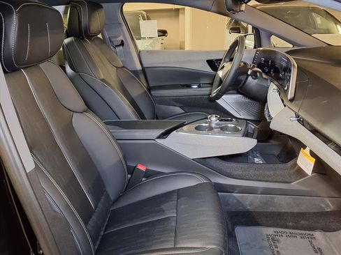 Used 2026 Cadillac Optiq Sport 2 image 6