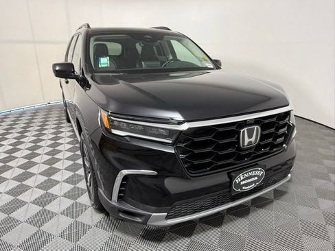 Used 2024 Honda Pilot Elite image 8