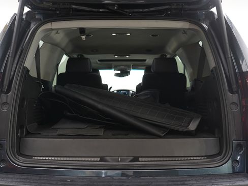 Used 2019 Chevrolet Tahoe LT AWD/4WD image 17