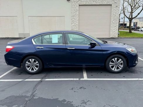 Used 2015 Honda Accord LX image 8