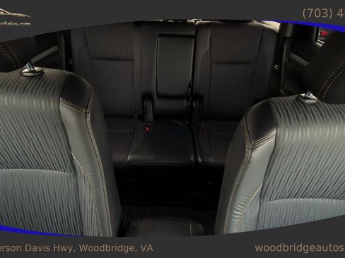 Used 2019 Toyota Highlander Plus image 40