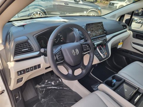 New 2026 Honda Odyssey EX-L image 10