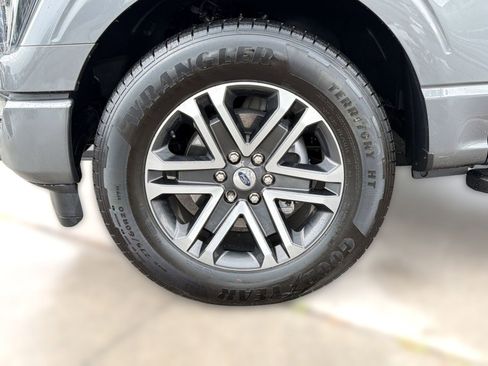 Used 2023 Ford F150 XL w/ STX Appearance Package RWD image 12