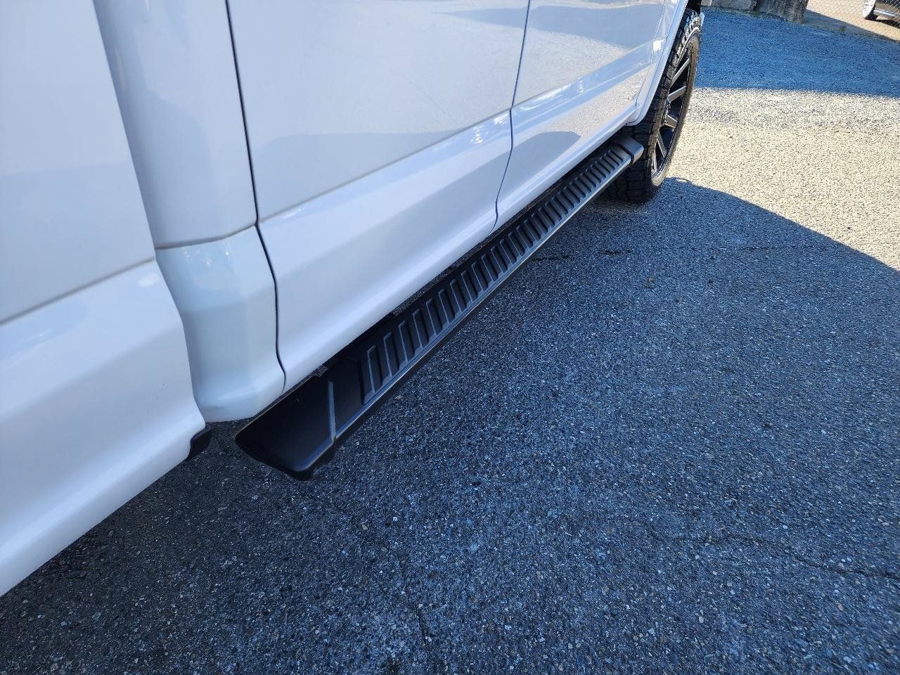 Used 2018 Ford F150 XLT w/ Equipment Group 302A Luxury AWD/4WD image 41