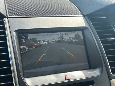 Used 2015 Ford Taurus SEL w/ Equipment Group 201A image 25