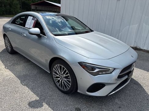 Used 2025 Mercedes-Benz CLA 250 image 1