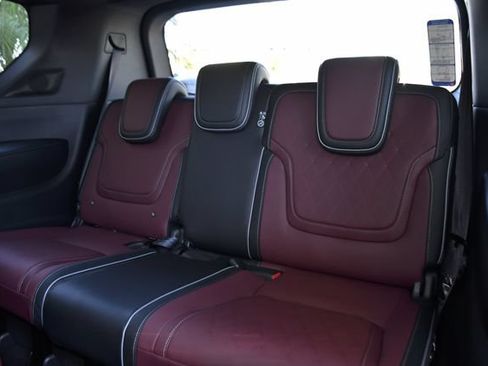 New 2027 INFINITI QX80 Autograph w/ Premium Cargo Package AWD/4WD image 30