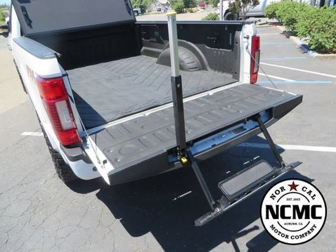 Used 2020 Ford F350 Platinum w/ FX4 Off-Road Package AWD/4WD image 15