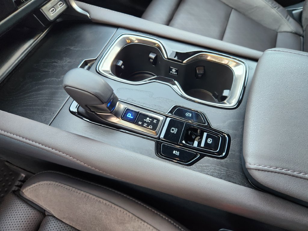 Certified 2023 Lexus RX 350 FWD w/ Accessory Package image 18