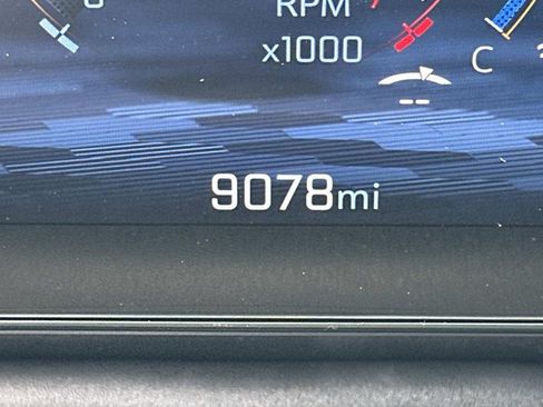 Used 2025 Chevrolet Equinox RS w/ Safety and Technology Package FWD image 28