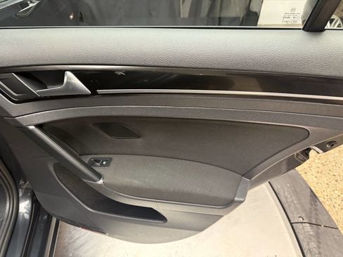 Used 2015 Volkswagen GTI S image 23