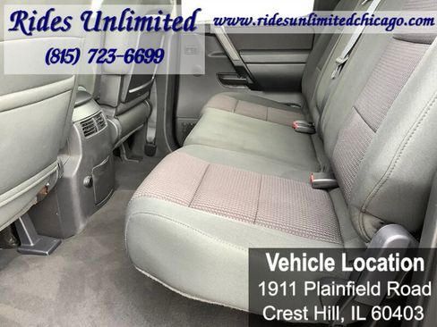 Used 2010 Nissan Titan SE w/ SE Value Truck Pkg image 25