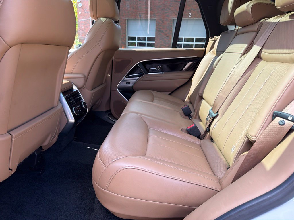 Used 2023 Land Rover Range Rover SE AWD/4WD image 27