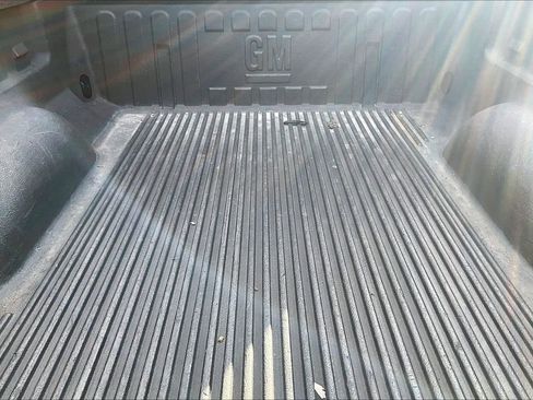 Used 2009 GMC Canyon SLE image 7