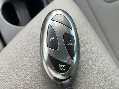 Certified 2025 Hyundai Elantra Sport FWD image 22