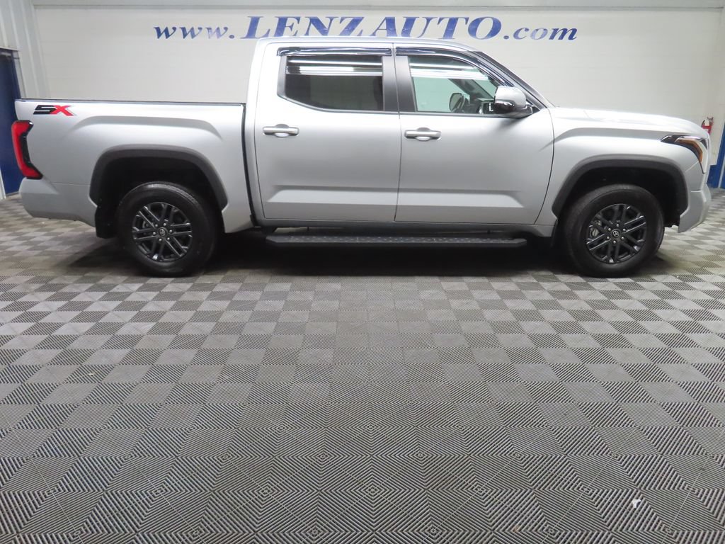 Used 2025 Toyota Tundra SR5 w/ SR5 Convenience Package AWD/4WD image 2
