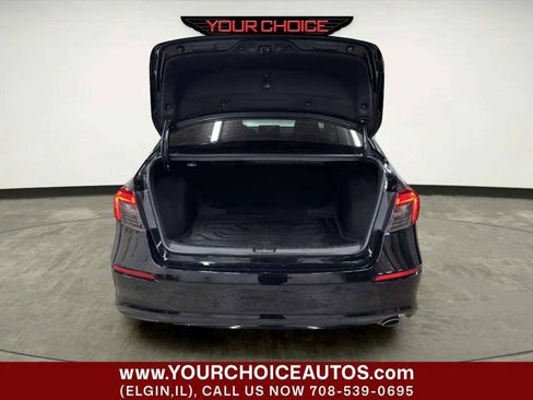 Used 2023 Honda Civic Sport image 5