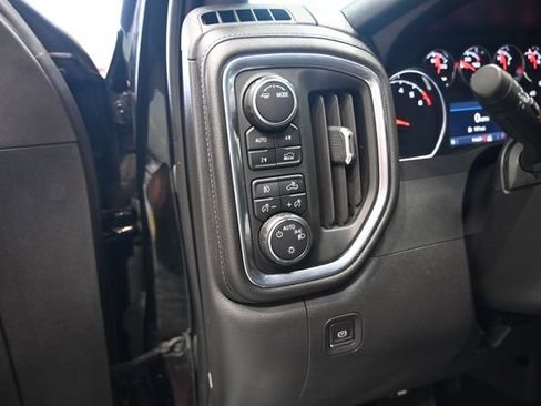 Used 2022 Chevrolet Silverado 1500 RST w/ Bed Protection Package AWD/4WD image 23