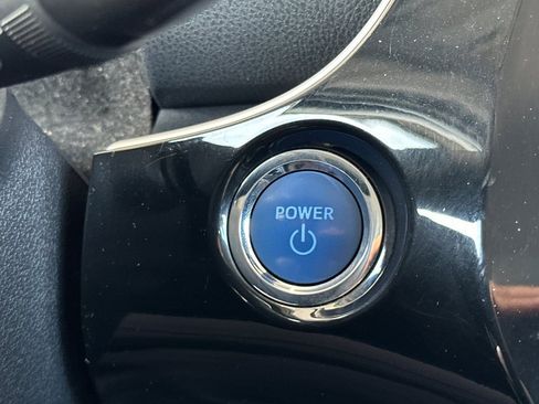 Used 2017 Toyota Prius Two w/ Prius Two Safety Plus Package image 21