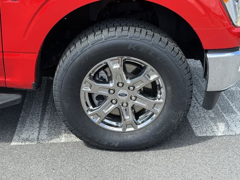 Used 2022 Ford F150 XLT w/ Equipment Group 302A High AWD/4WD image 11